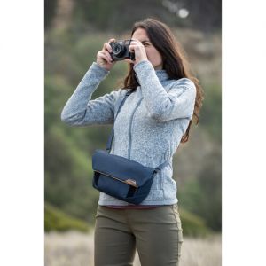 Сумка Peak Design Field Pouch v2 Midnight (BP-MN-2) - фото 9