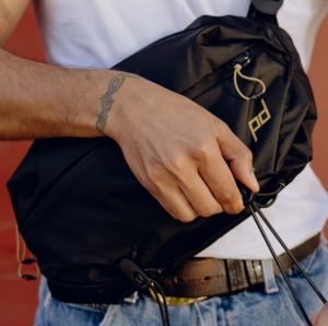 Сумка Peak Design Outdoor Sling 7L Black (BAS-7-BK-1) - фото 10